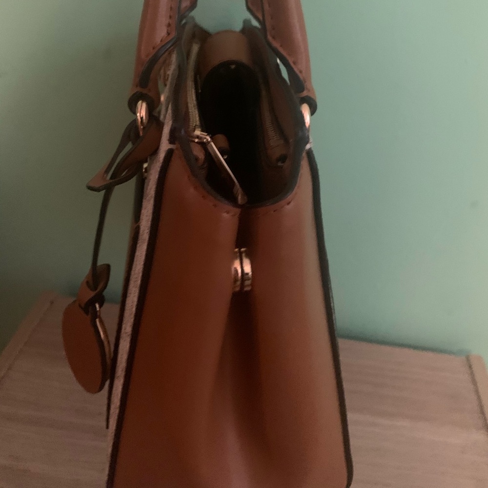 Michael Kors mini bag - Picture 4 of 5